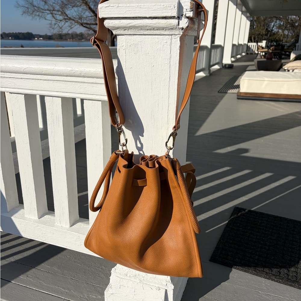 Tamara Mellon Vitello Kiss Bucket Bag - Picture 2 of 10